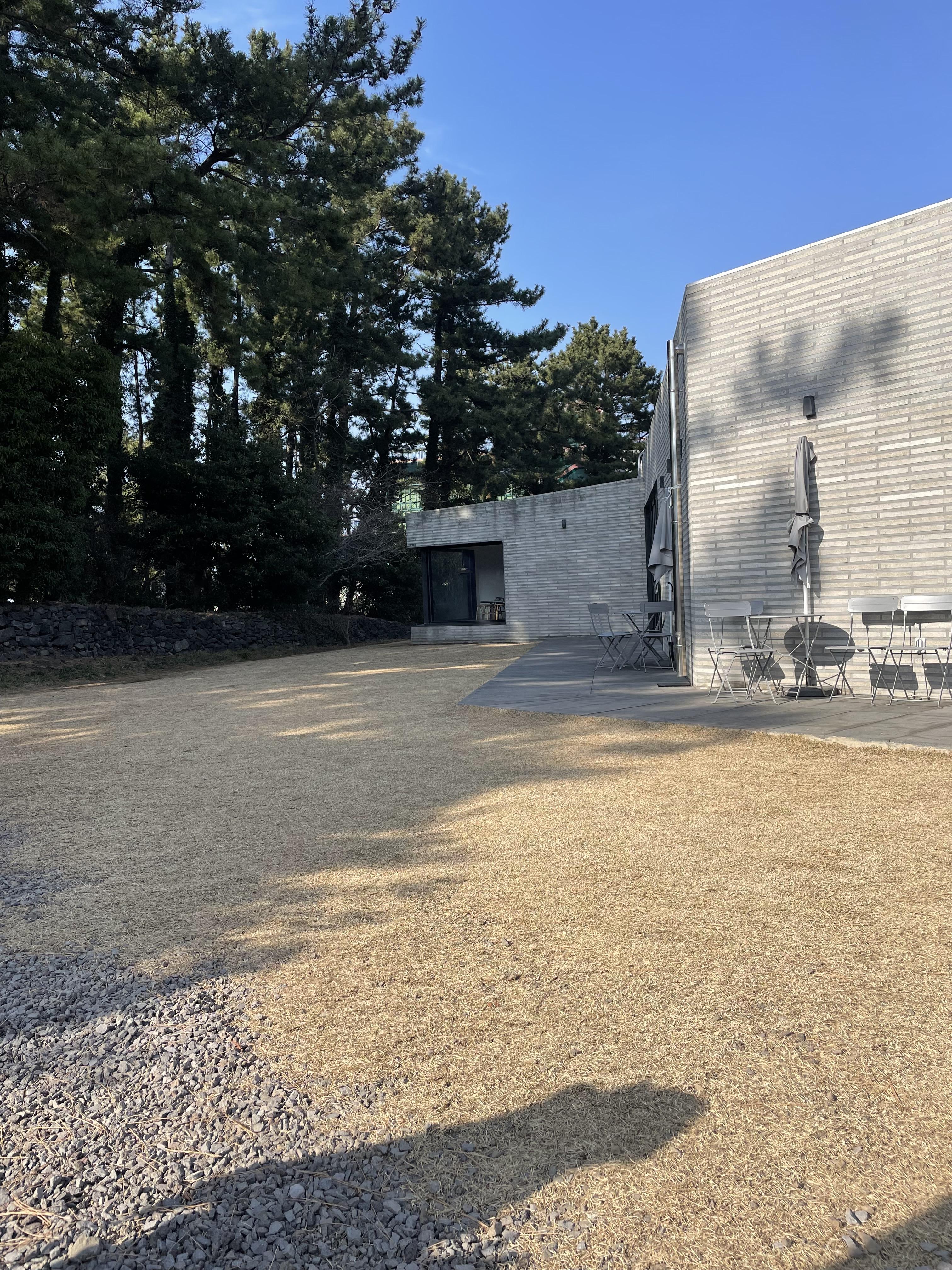 그러므로_야외_노형동