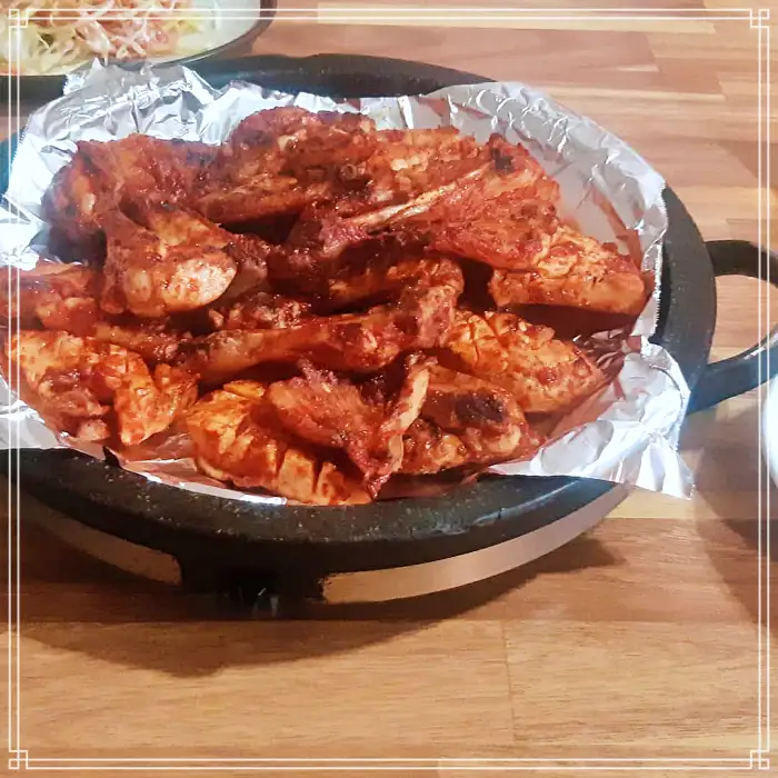 생방송 오늘저녁 용산 녹사평 경리단길 숯불구이 치킨 바비큐 맛집