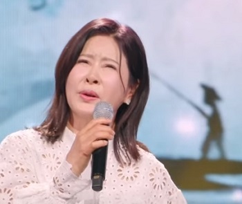 유지나 돌고 돌아가는 길 노래듣기 노래가사 (불타는장미단)