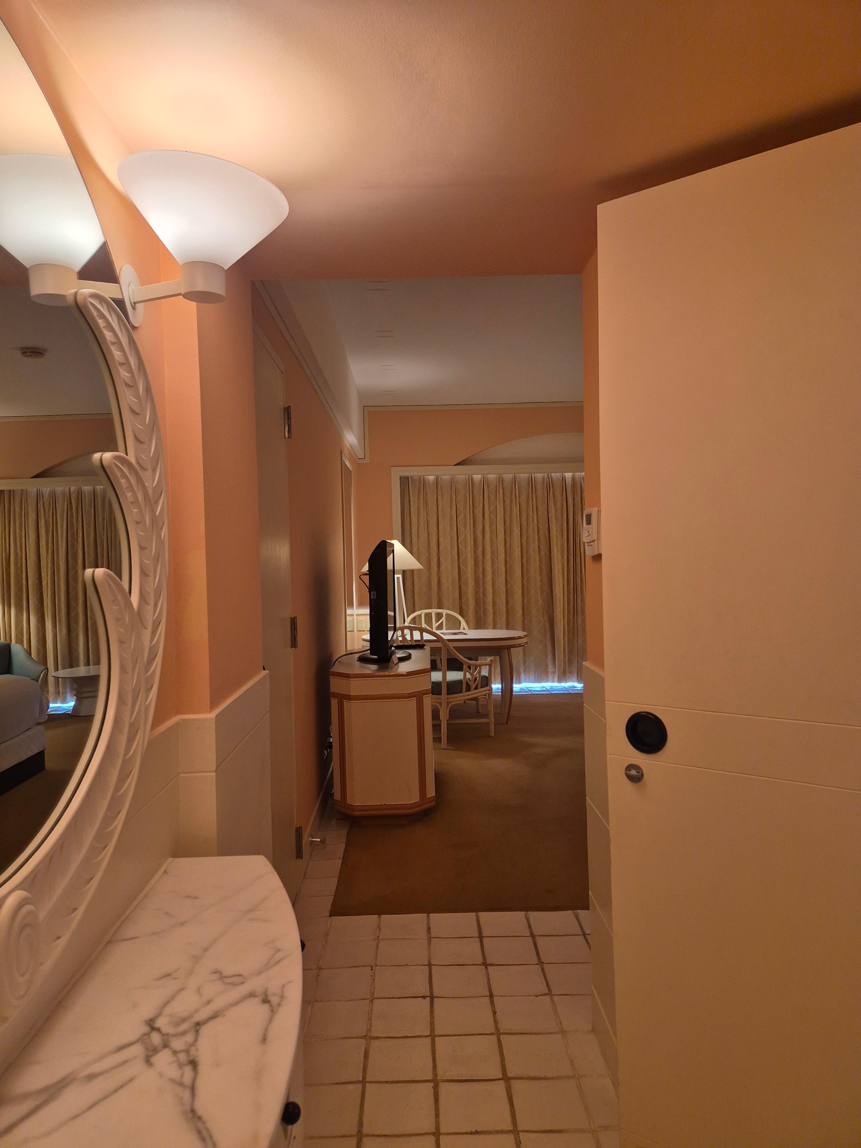 마리아나비치리조트 객실 내부1