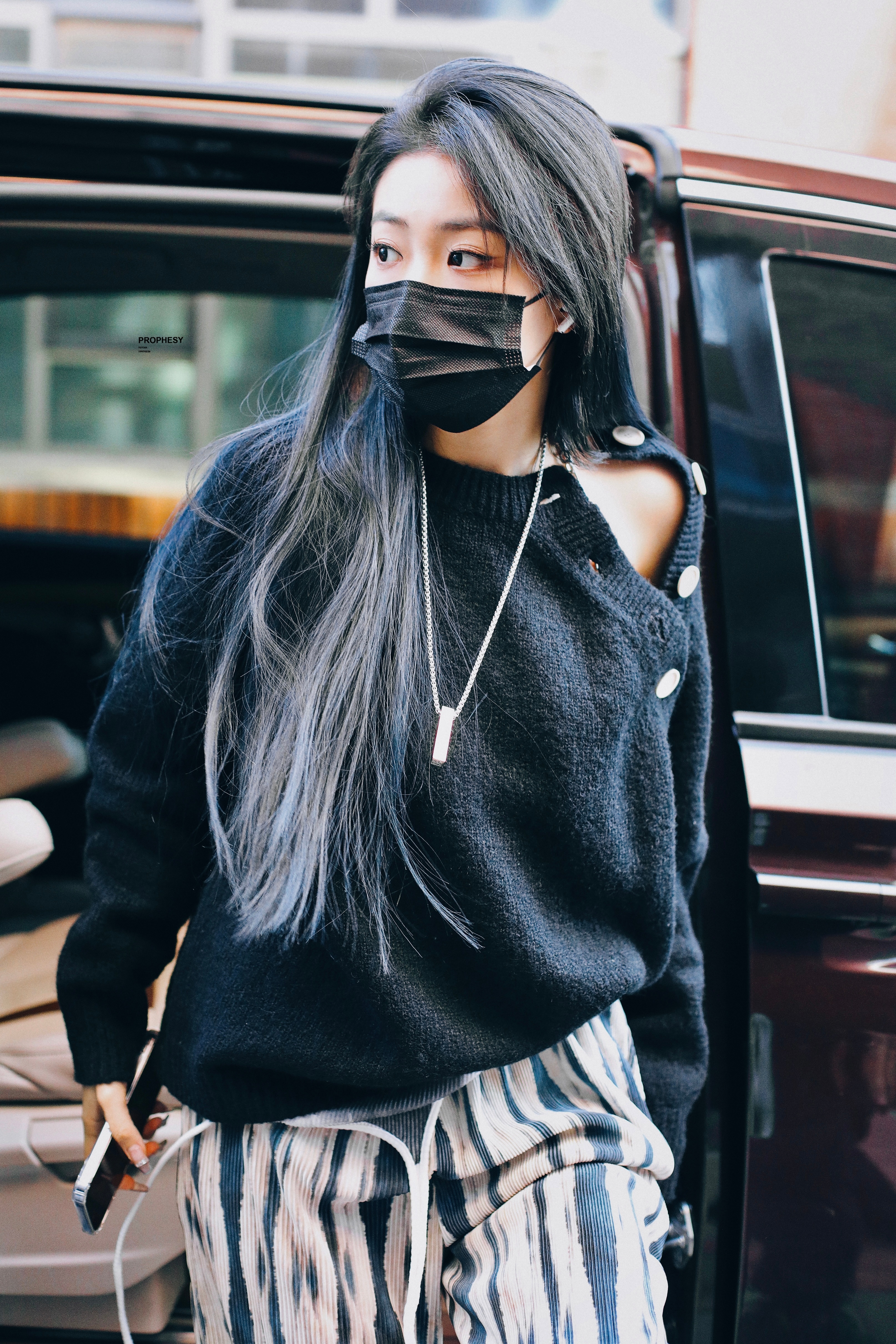 더 나인 위옌 喻言