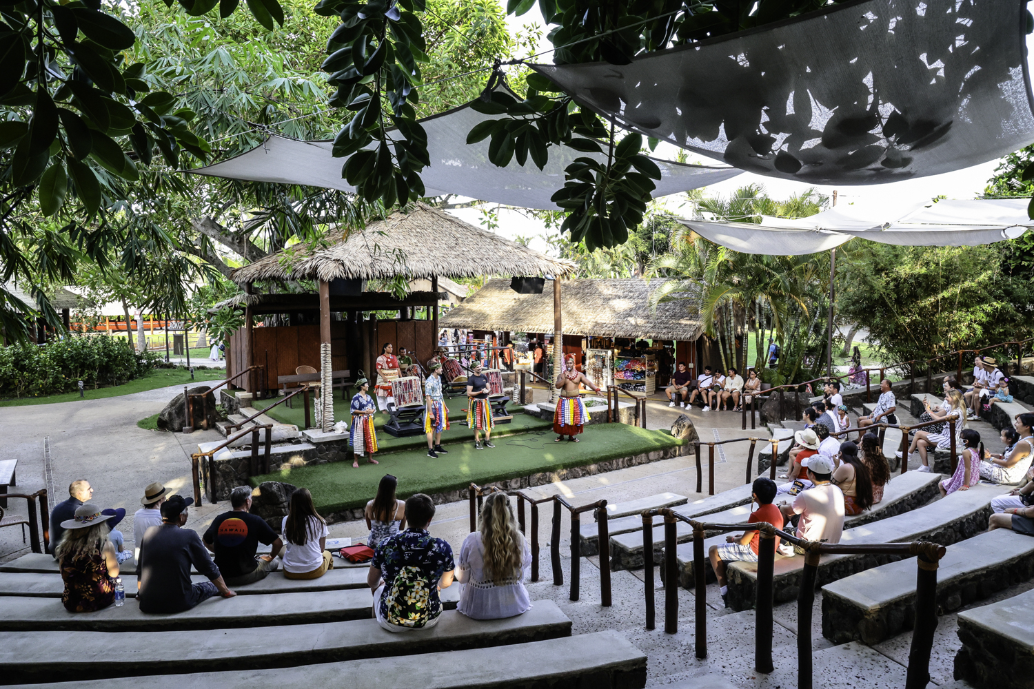 하와이 폴리네시안 센터 공연