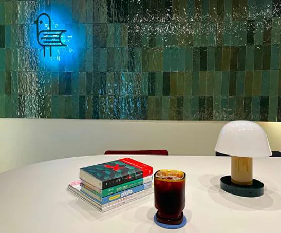작은새책방