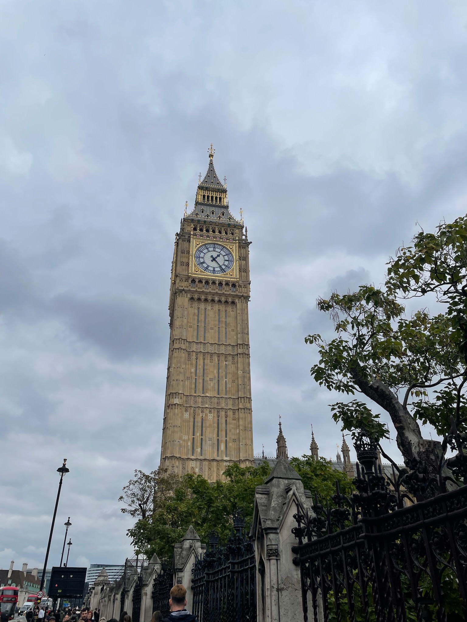 영국 런던의 랜드마크 시계탑 빅 벤, 사진 © 가을연못 autumnpond24.com