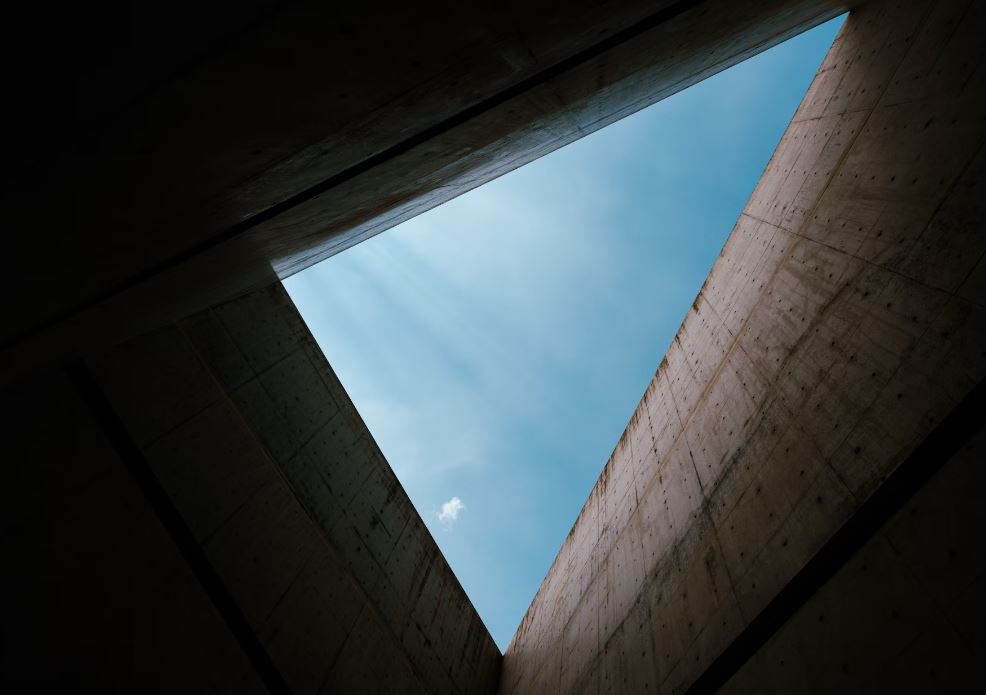 건축가 안도 다다오의 이력, 건축 특징 및 대표 건축물