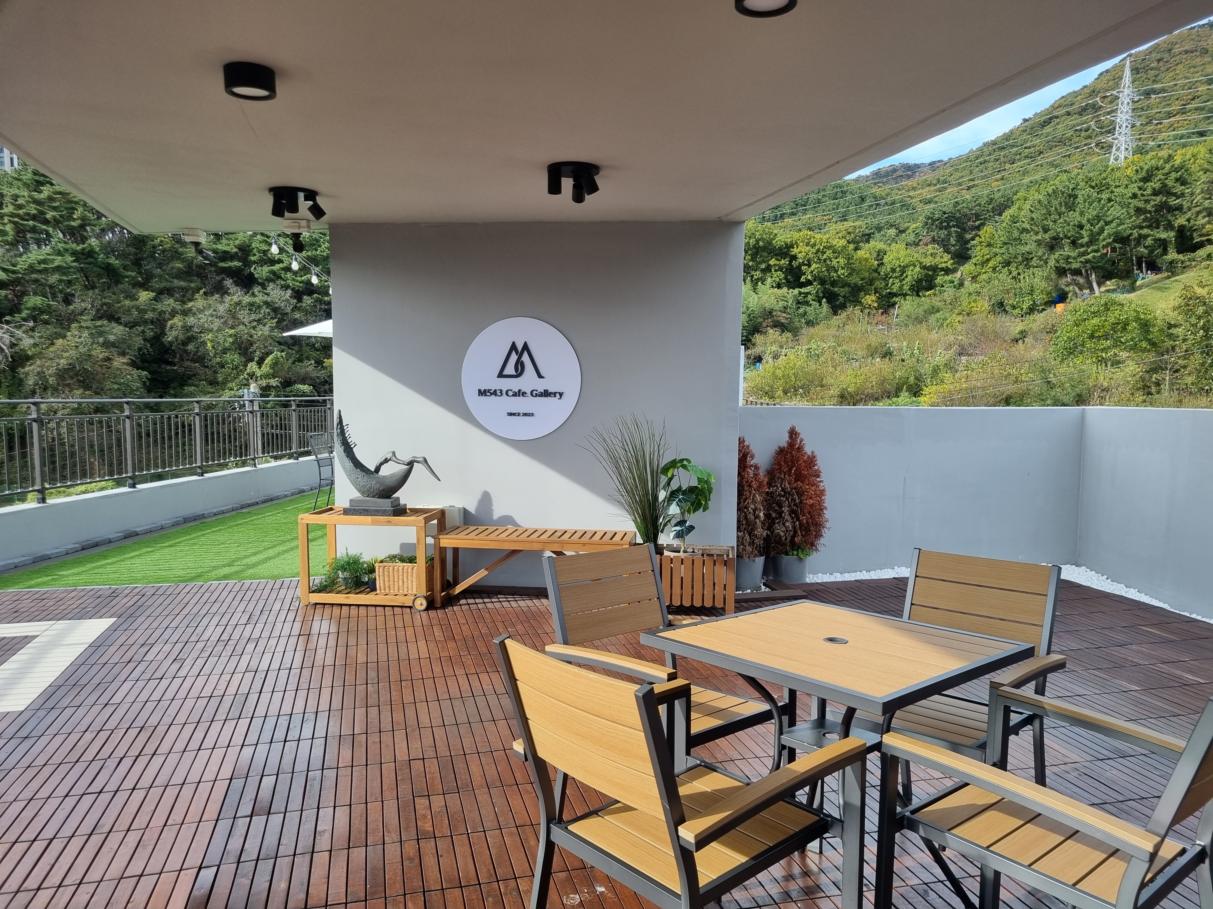 M543 카페 갤러리