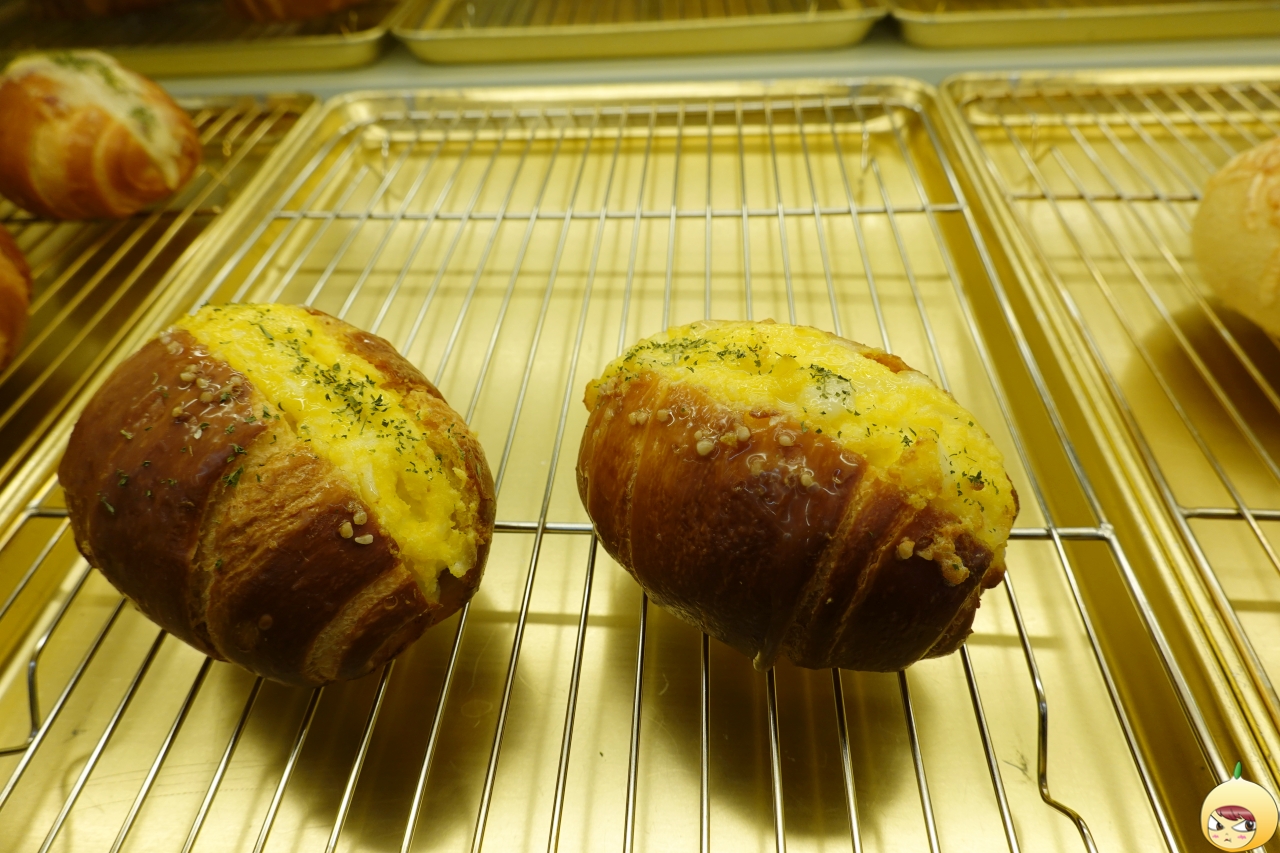 에그마요소금빵