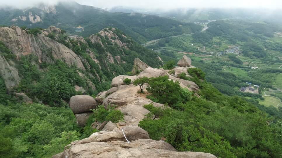 100대 명산 등산하기 쉰한번째 합천 황매산 사계절에 빛나는 억새&middot;철쭉 명산