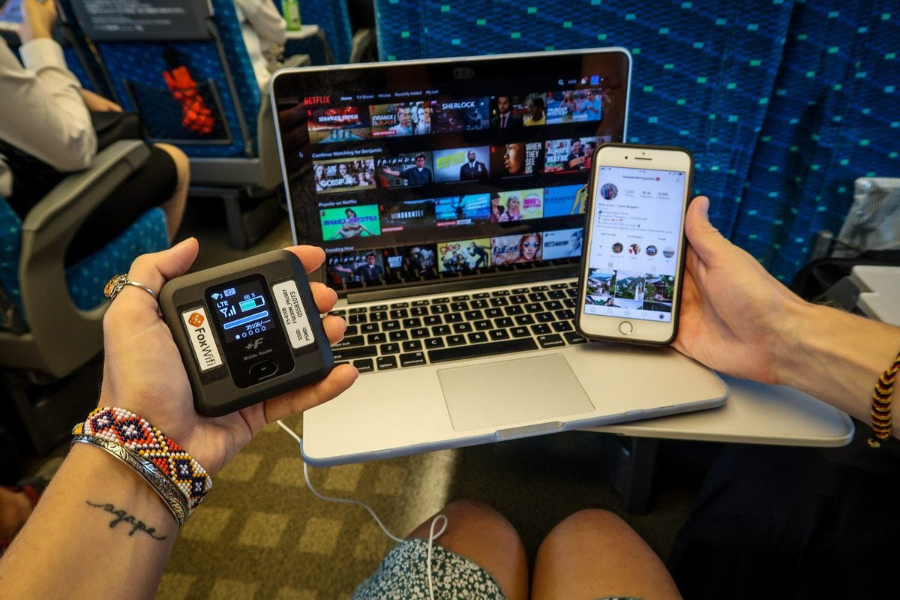 해외에서 유심 vs 포켓와이파이, 뭐가 더 좋을까?