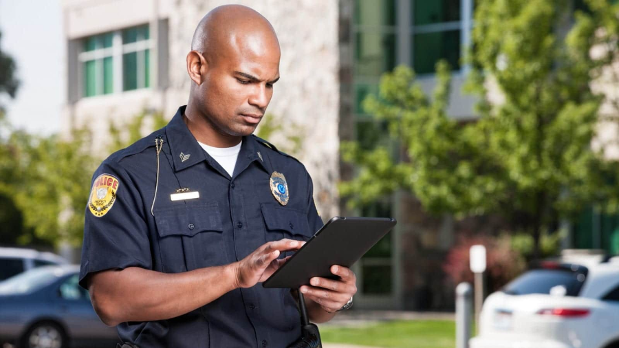 경찰 및 금융기관 신고