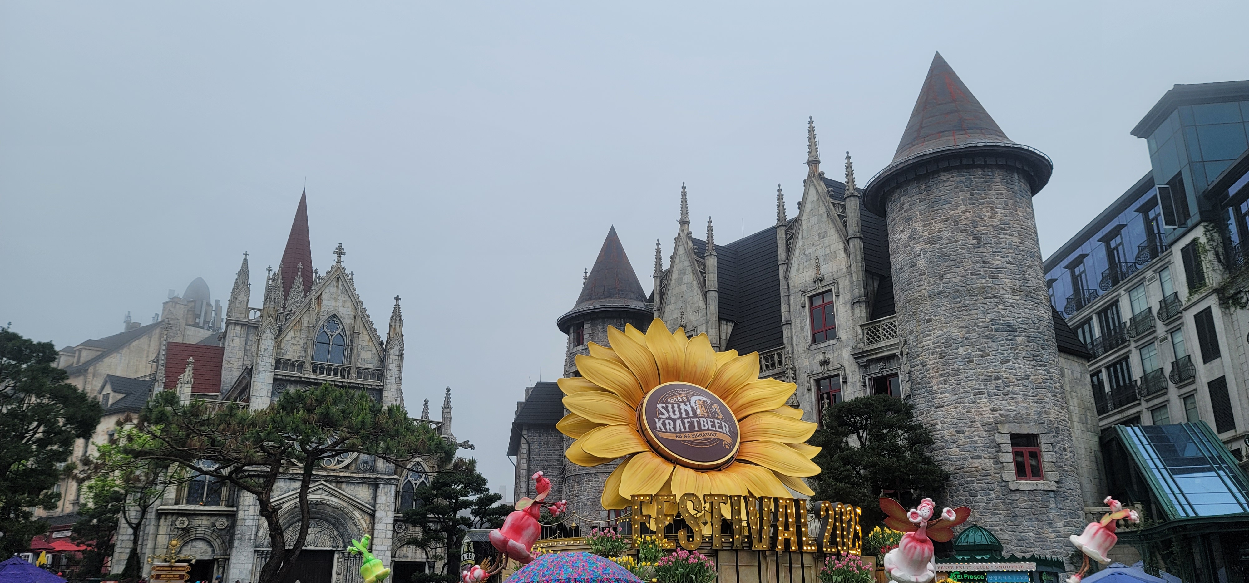 다낭추천여행지바나힐골든브릿지대성당