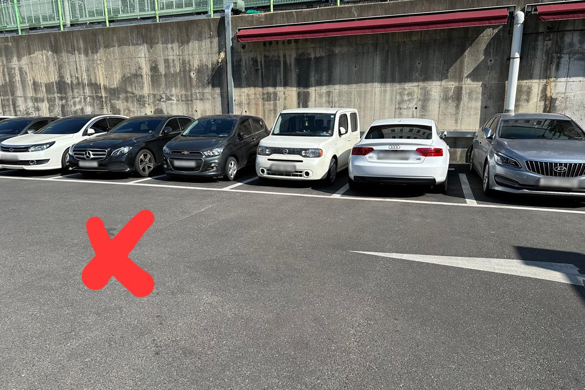 이 사진은 지난 18일 사망 사고가 발생한 서울 서초구의 한 병원 주차장. 유족 제공한 사진입니다.