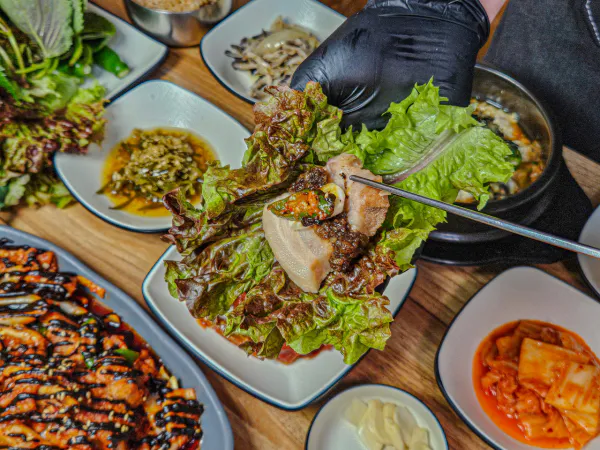 생생정보 우와한 식당 흑마늘제육쌈밥 &amp; 흑마늘수육쌈밥 음식점 위치