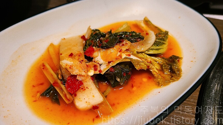 구이명가-고구려-밑반찬-김치