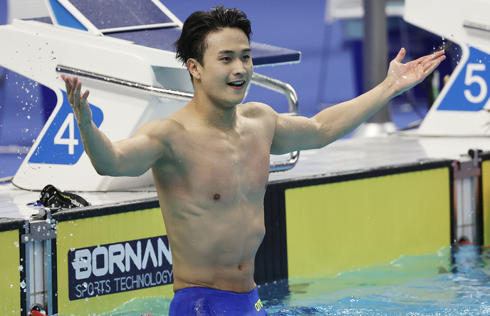수영 남자 접영 50m 금메달 획득, 백인철 선수
