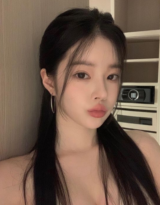 승리 여자친구 유혜원 열애설 태국 방콕 커플 여행 목격담 나이 프로필 학력