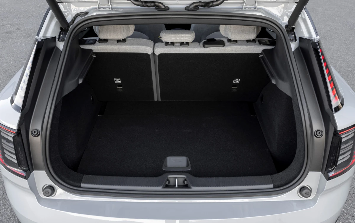 볼보 EX30 트렁크