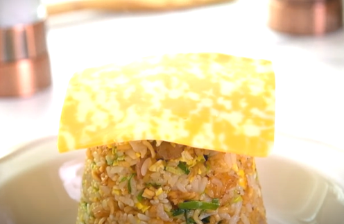 치즈 올리기