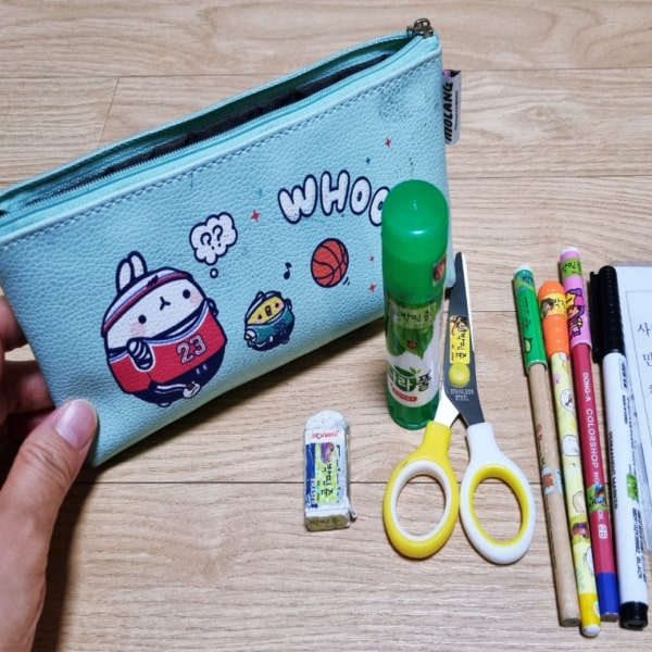 학교에서알려준필수문구류