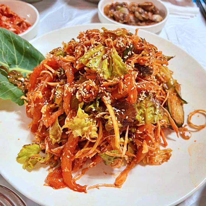 식객 허영만 백반기행 성동구 골목 노포 여수 직송 서대 요리 막걸리 서대회 무침 맛집