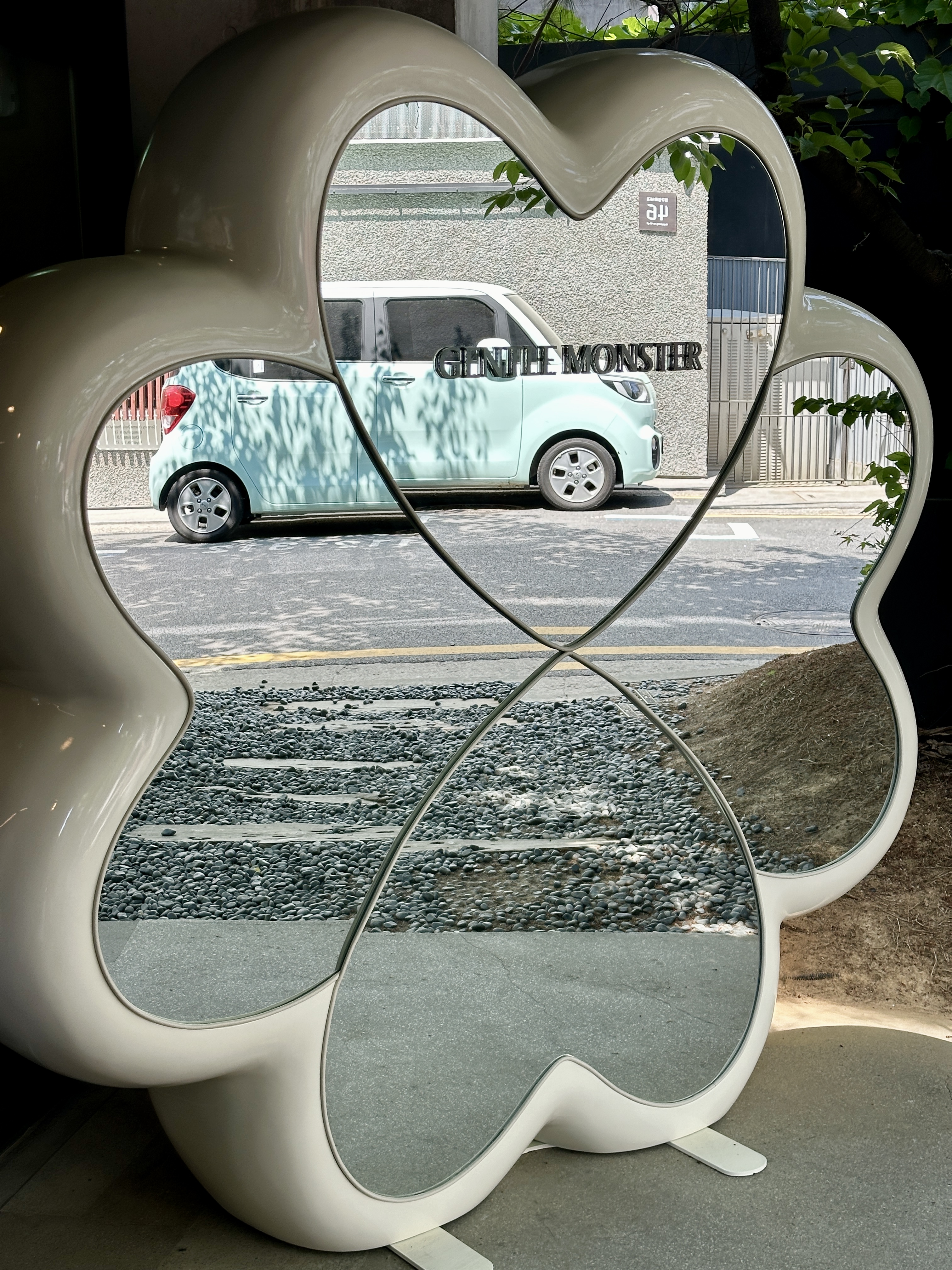 젠틀몬스터 거울