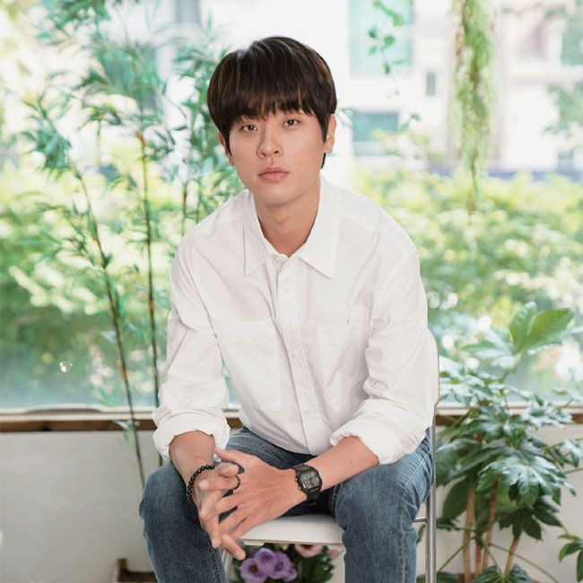 박정민 배우 프로필 ❘ 나이 키 책과 낮 서점 출판사 무제