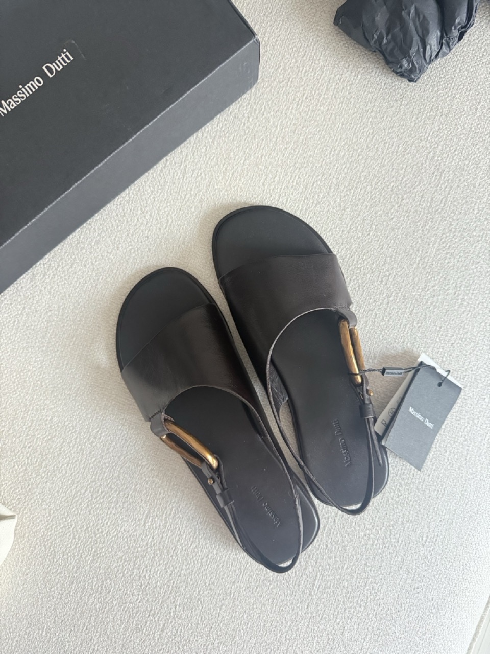 마시모두띠 링 디테일 레더 샌들