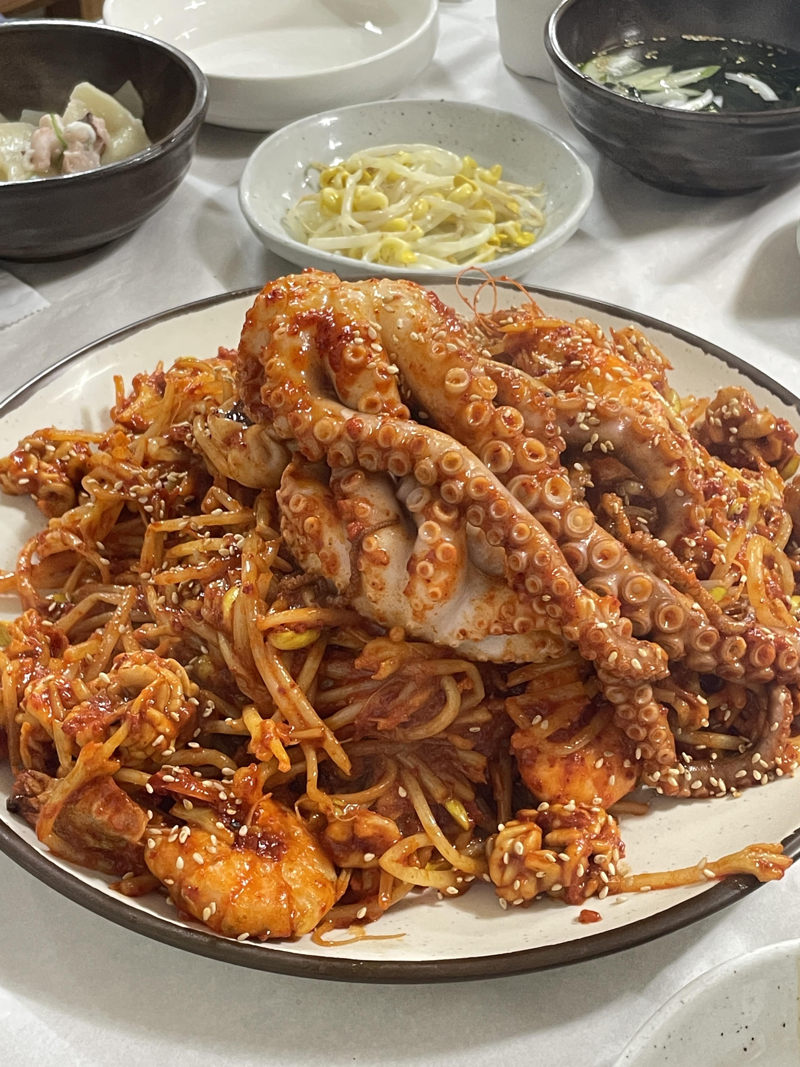 여수 맛집, 여수 낙지찜, 낙지 수제비, 섬마을 갯벌낙지 수제비, 섬마을 갯벌낙지 수제비 후기, 여수 맛집 추천, 소호 동동다리 맛집 추천, 소호동동다리 먹거리, 낙지찜 추천, 여수 소호동 맛집, 여수 웅천동 맛집