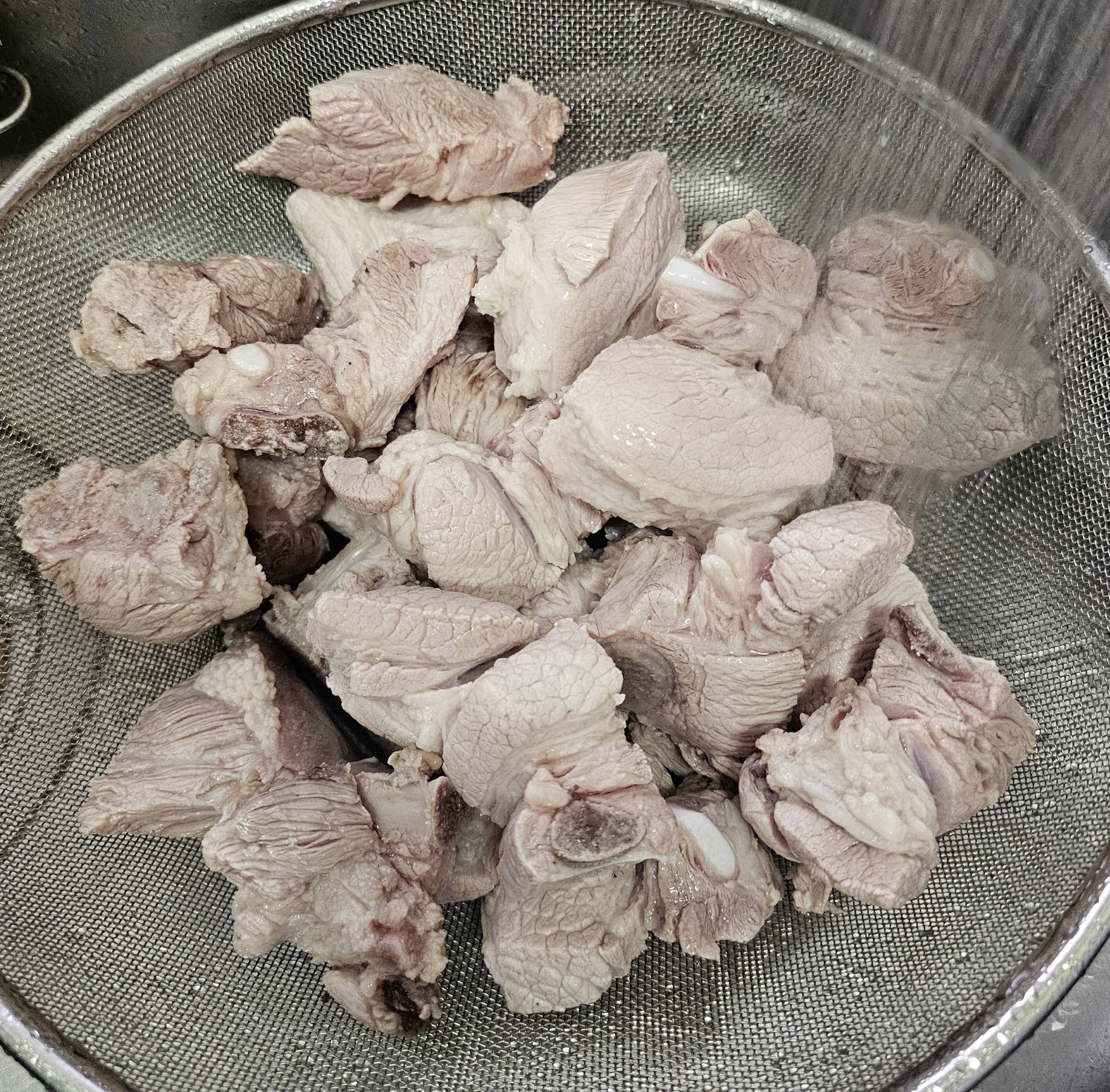 돼지 갈비로 만드는 강화도 '젓국 갈비'