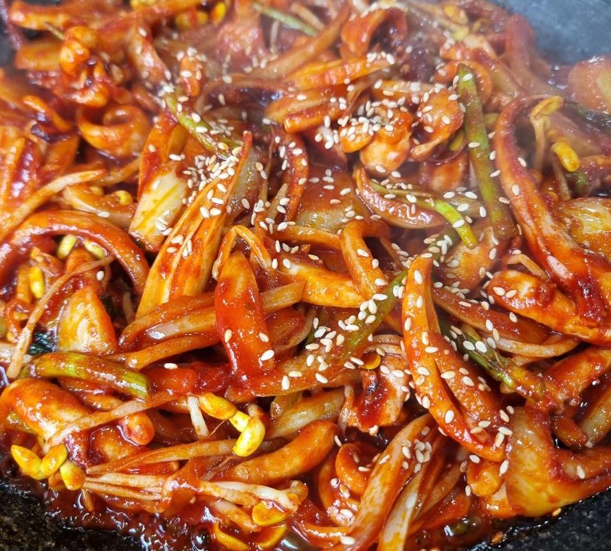 생생정보 고수의 부엌 돌판오징어볶음 한판