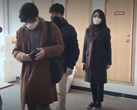 박 대통령 사전투표 했는데 왜 사진이 없을까...가짜 뉴스인가? 