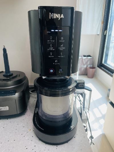 닌자 아이스크림 메이커로 만든 아이스크림에 알갱이가 생기는 이유는?