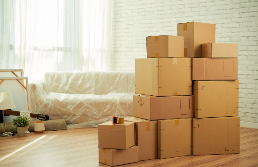 쌓여있는 이삿짐