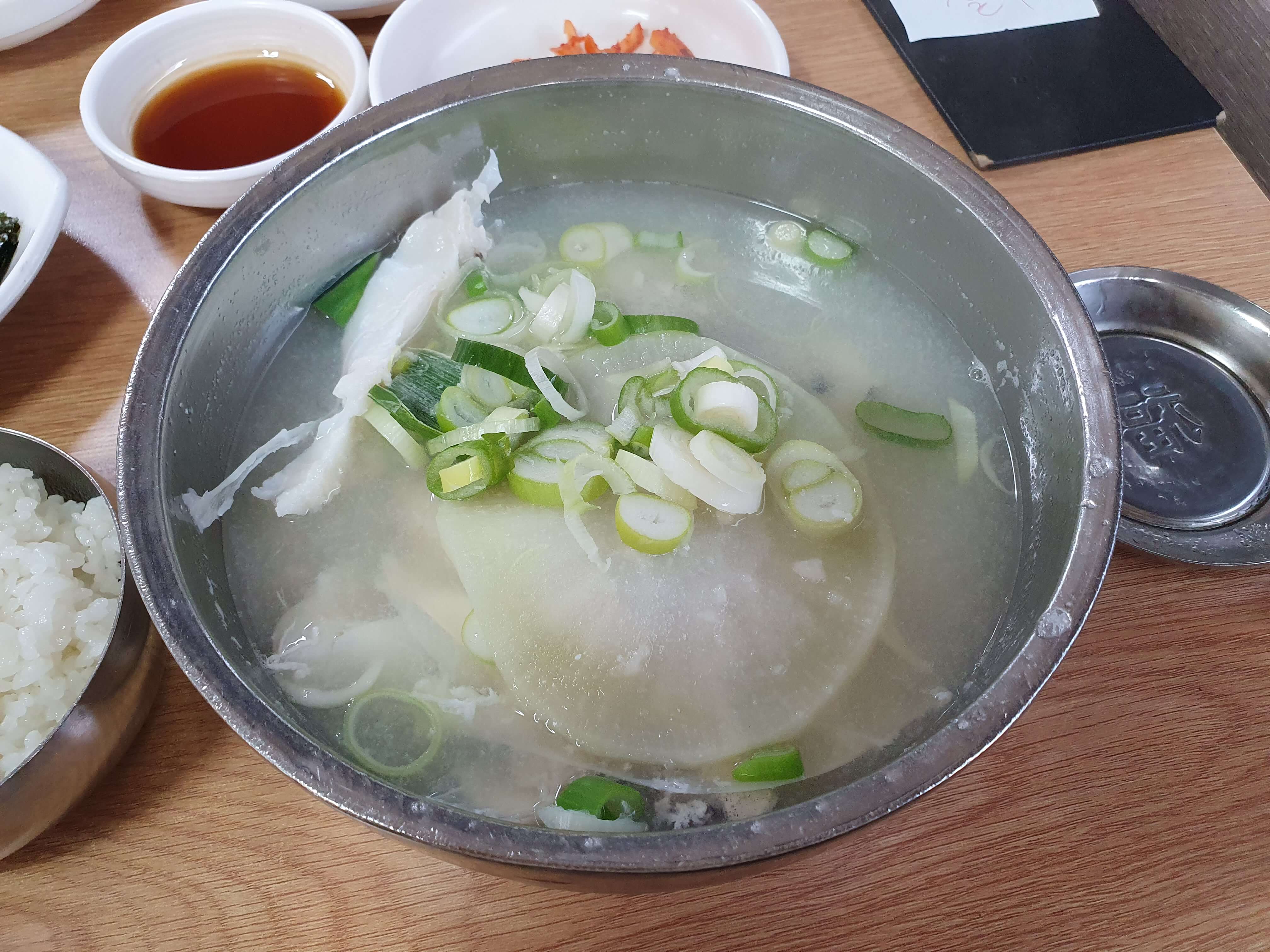 중동(해운대 달맞이고개) 해운대기와집대구탕 대구탕