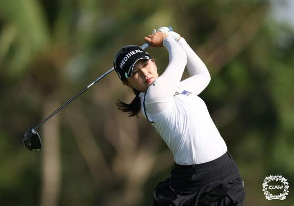 이예원 덕신 EPC 챔피언십 우승! 통산 10승 달성 및 봄의 여왕 완벽 귀환 분석