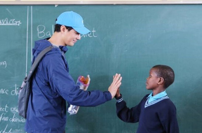 조인성 탄자니아 어린이