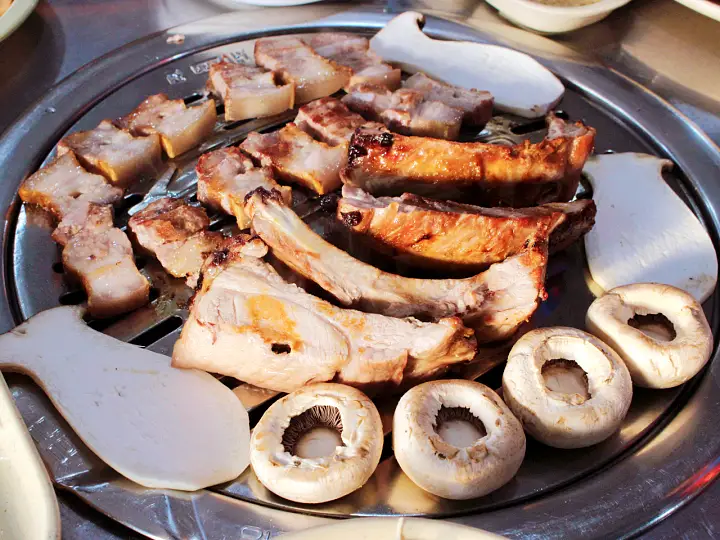 식객 허영만 백반기행 172회 박기웅 편 전복 등갈비 삼겹살 오리 바베큐 BBQ 강변 미사리 하남 스타필드 맛집 소개