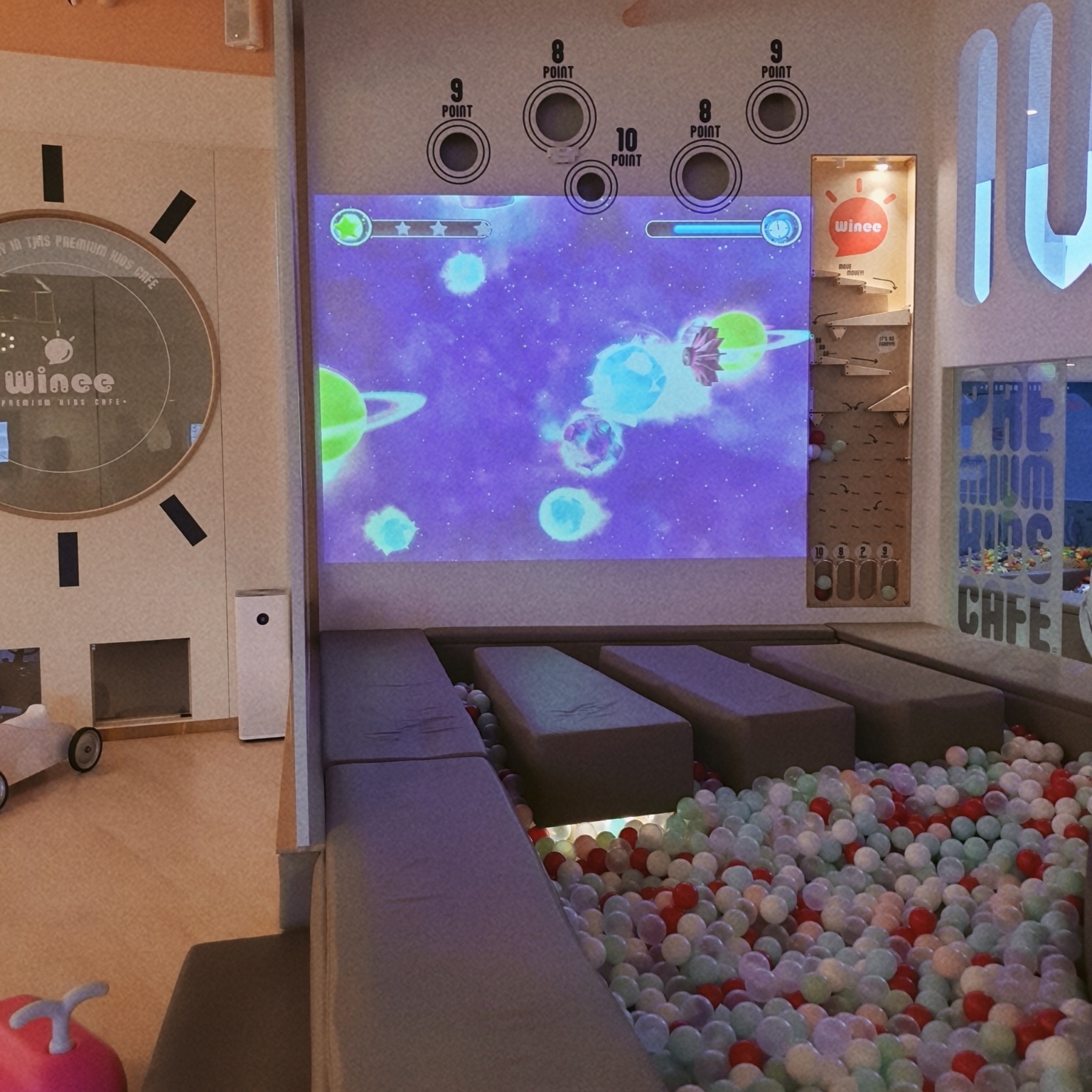 위니 키즈카페 1층 놀 곳9