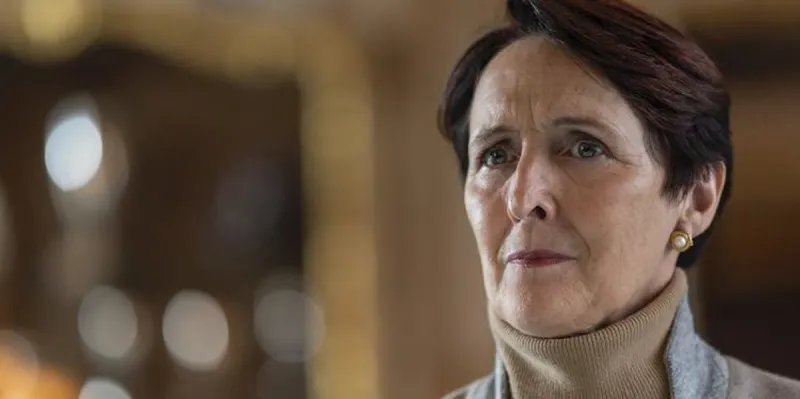 이프: 상상의 친구에서 할머니 역을 맡은 피오나 쇼