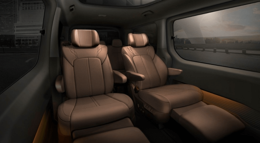 스타리아 뒷좌석 프리미엄 릴렉션 시트 모습