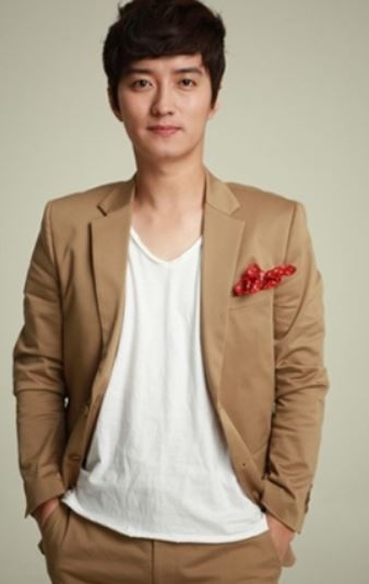 인교진 데뷔 초 프로필 사진