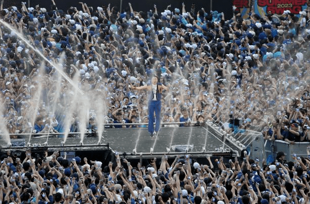 2024 싸이흠뻑쇼 콘서트 티켓 예매 가격 싸이거 NFT 선예매 신청 인증 방법 드레스코드 - 원주,광주,대구,과천,대전,속초,부산,인천,수원