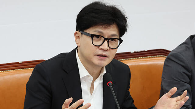 부산방문으로 &lsquo;해피워크&rsquo; 시작한 한동훈, &ldquo;승리는 여기서부터&rdquo;