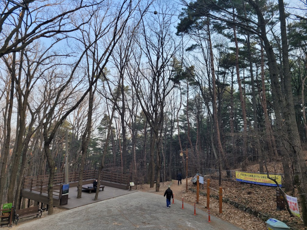 대구 앞산 은적사 산행 &ndash; 대구에서 만나는 역사 속 트레킹