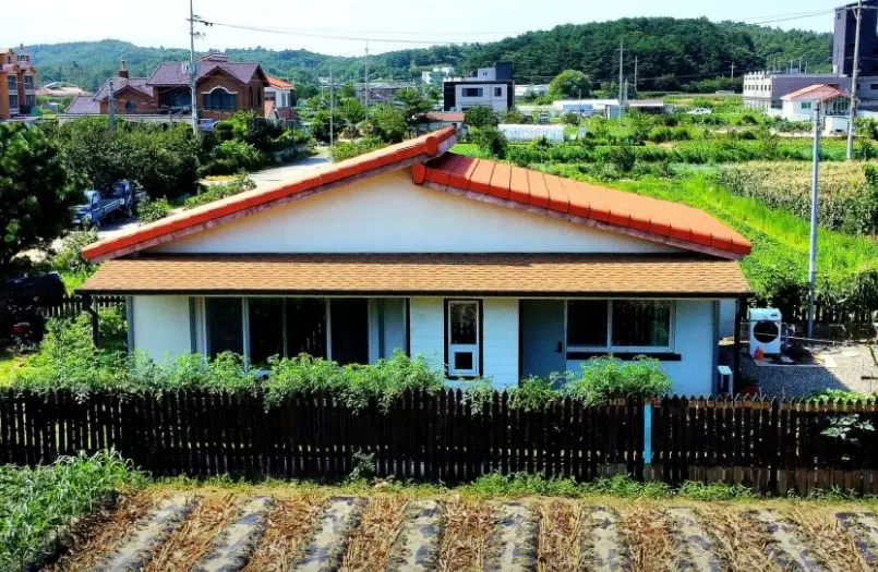 소리네민박