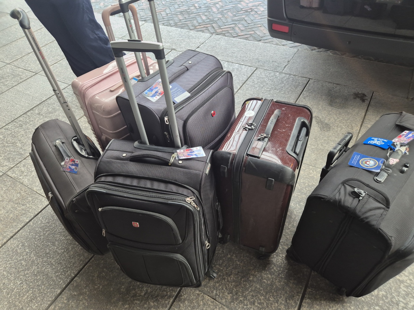 Private chauffeur vehicle in Seoul for airport pickup