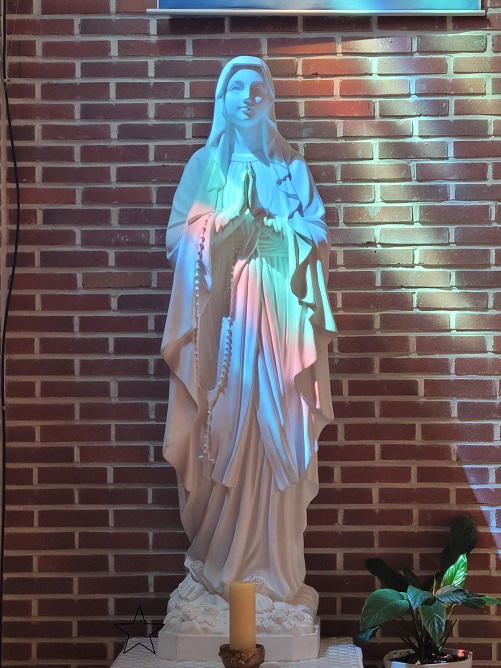 제주 효돈성당 성모상