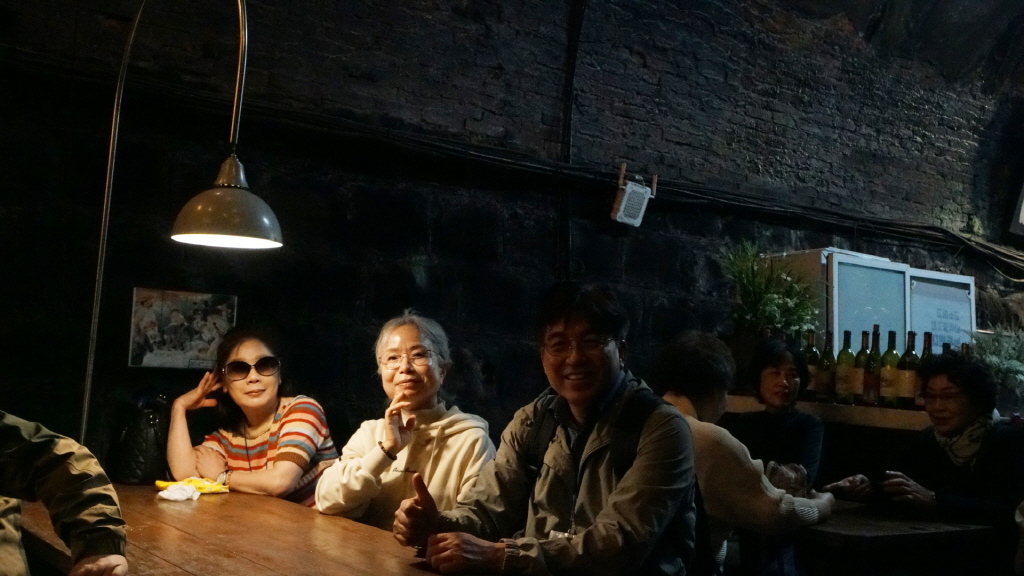 img.jpg?credential=yqXZFxpELC7KVnFOS48yl