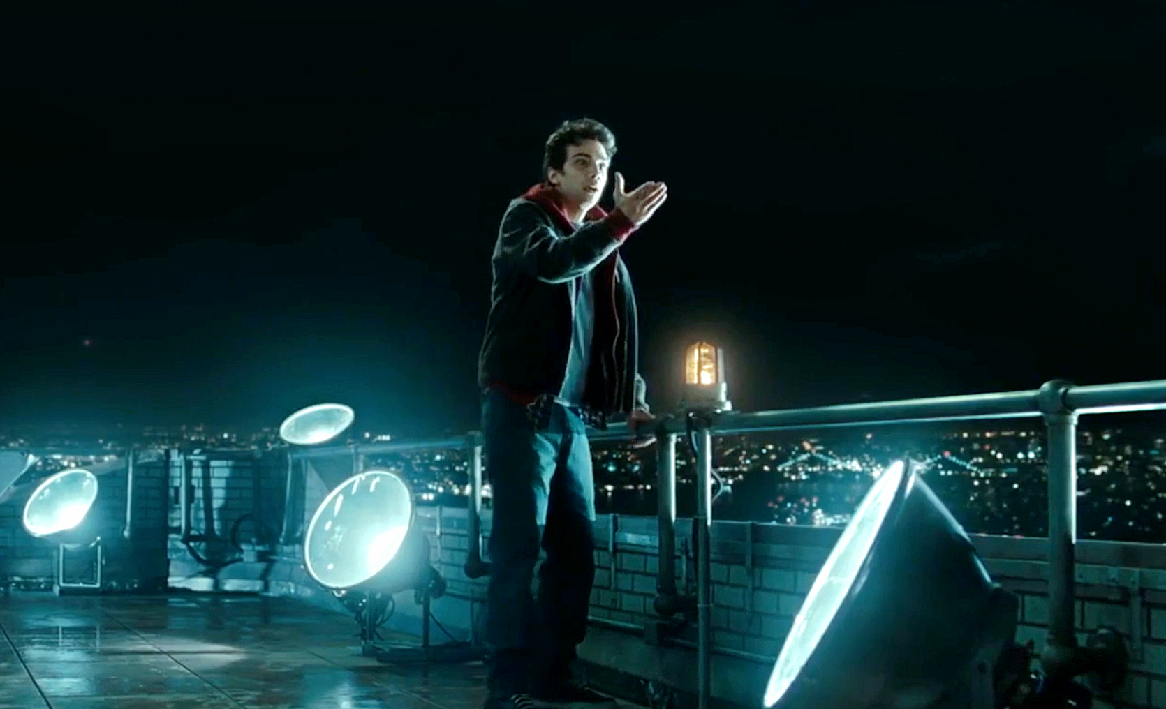 영화 마법사의 제자 주인공 데이브가 마법사가 되는 것을 거부하는 장면