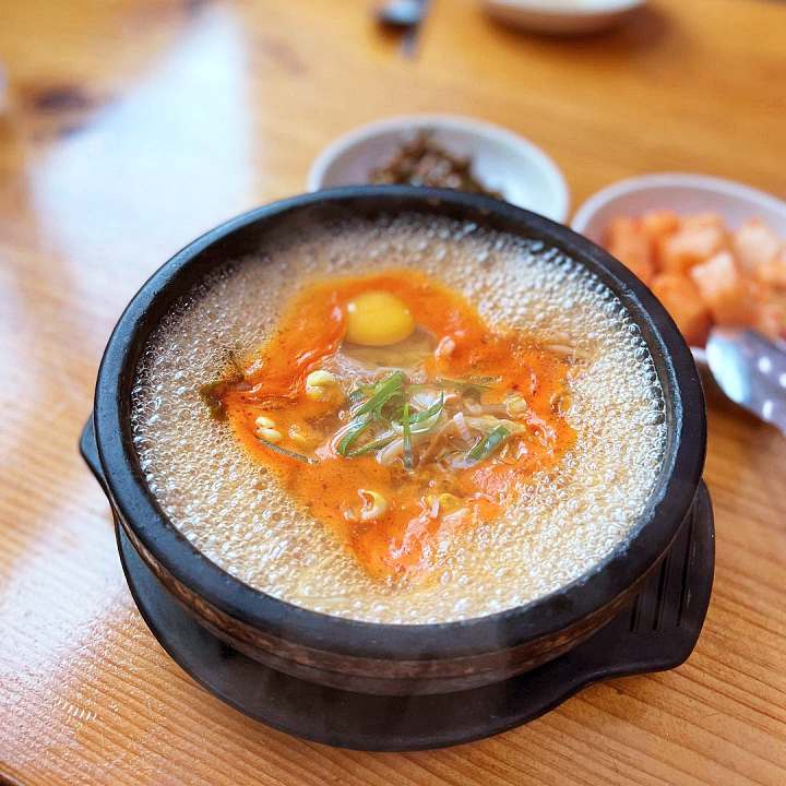 식객 허영만 백반기행 박은영 편 콩나물 해장국 24시간 영업 전주 콩나물 국밥 보쌈 관악 서울대입구 맛집 소개